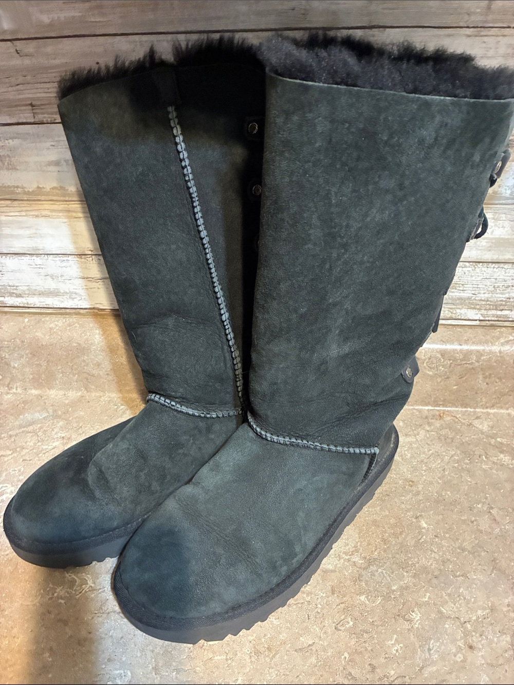 UGG Size 7 Tall Suede Shearling-Lined Boots in Charcoal